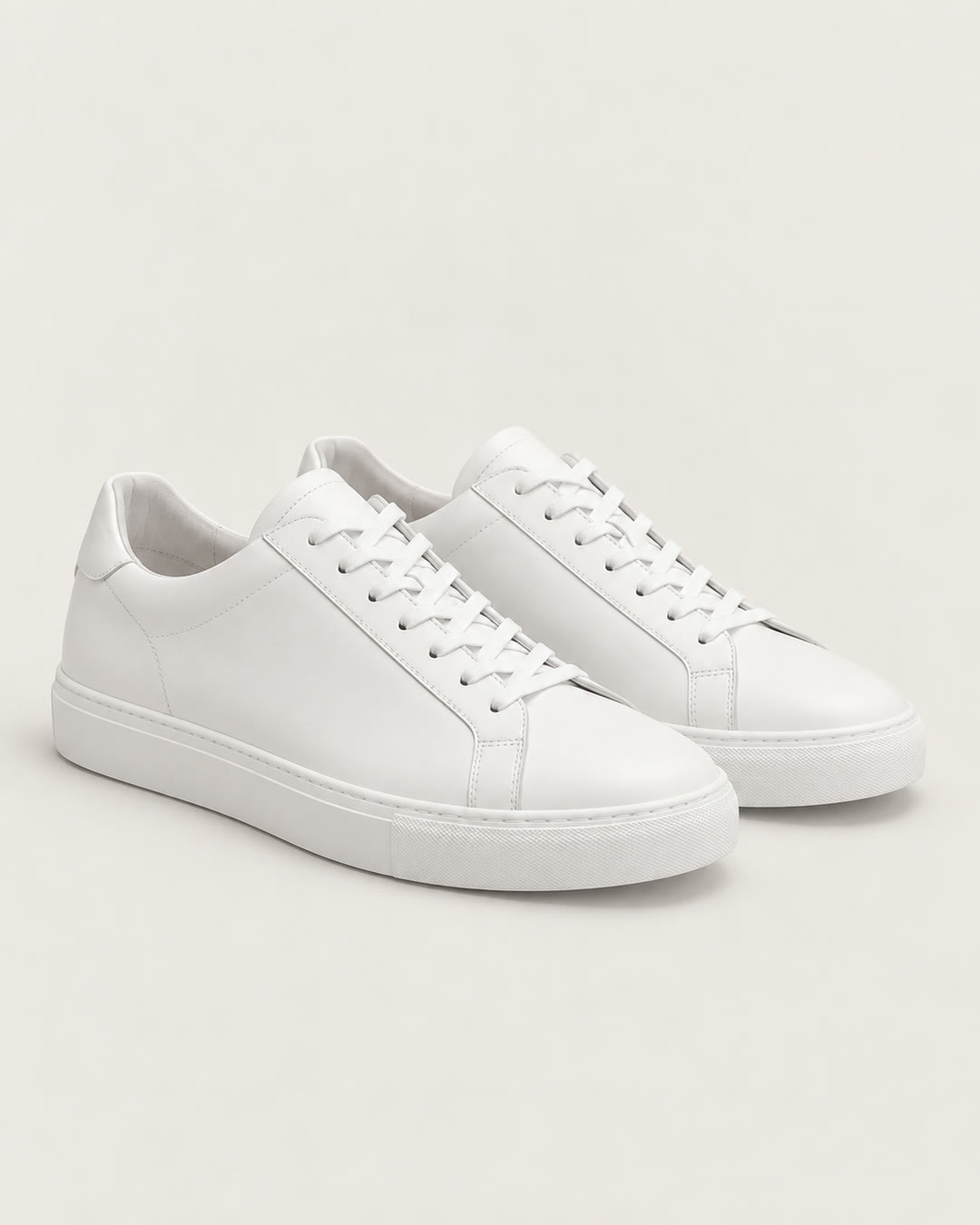 Tenis blanco de cuero